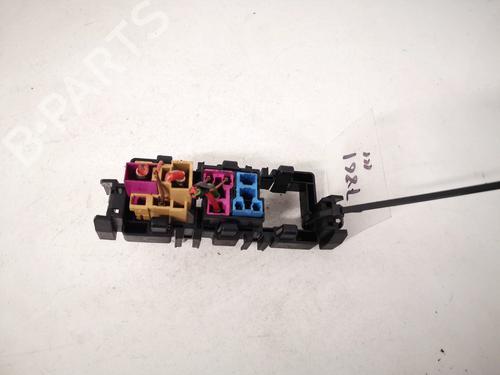 Fuse box AUDI A6 C6 (4F2) 3.0 TDI quattro | BP32898784E1 - Image 2
