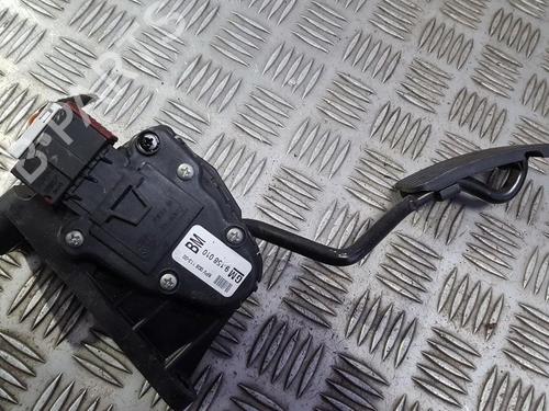 Used Pedal Pedal OPEL ASTRA H (A04) 1.4 (80 hp) 35689851 35689851