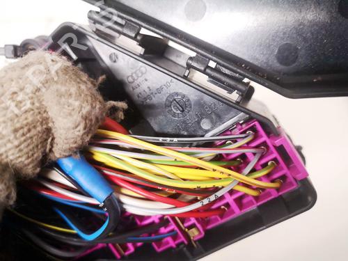 Fuse box AUDI A4 B5 (8D2) 1.9 TDI | BP33085516E1 - Image 3