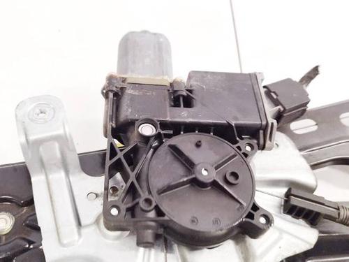 Portierruitmotor linksvoor Portierruitmotor linksvoor 38478222 38478222