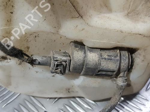 Used Washer pump Washer pump 35674657 35674657