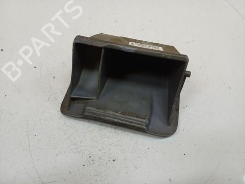 Used Glove box Glove box TOYOTA PREVIA II (_R3_) 2.0 D-4D (CLR30_, CLR30R) (116 hp) 39735046 39735046