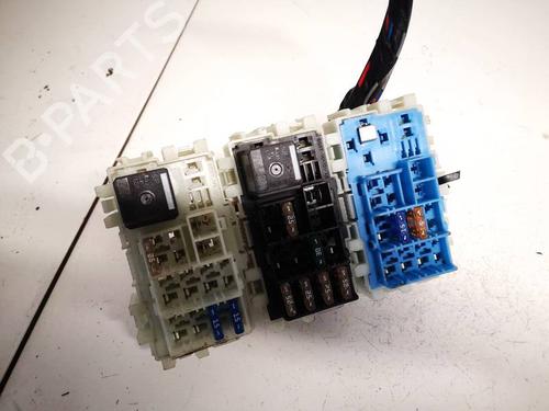 Used Fuse box VOLVO S80 II (124) 2.4 D (163 hp) 32621761