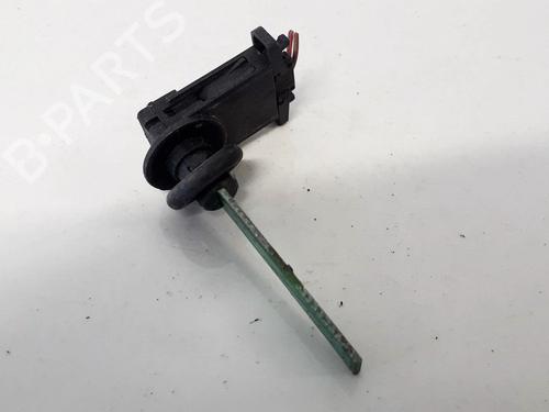 Used Electronic module Electronic module AUDI A4 B6 (8E2) 1.6 (102 hp) 35628733 35628733