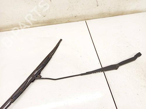 Used Front windshield wiper arm Front windshield wiper arm 39545109 39545109