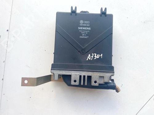 Used Engine control unit (ECU) Engine control unit (ECU) AUDI 80 B4 Saloon (8C2) 2.0 E (115 hp) 32884850 32884850