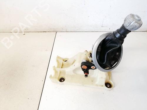 Selector da caixa Selector da caixa SUZUKI SX4 (EY, GY) 1.6 VVT 4x4 (RW416) (107 hp) 35236109 35236109