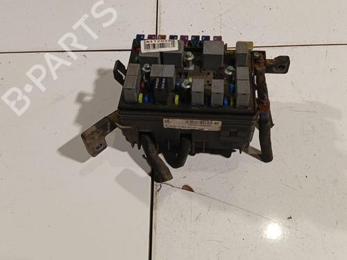Used Fuse box Fuse box KIA SPORTAGE II (JE_, KM_) 2.0 16V 4WD (141 hp) 33418708 33418708