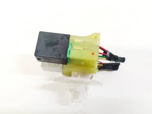 fuse-box-toyota-avensis-_t25_-2003-2004-2005-2006-2007-2008-32551227 main image
