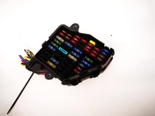 fuse-box-audi-a4-b5-8d2-1994-1995-1996-1997-1998-1999-2000-2001-32884499 main image