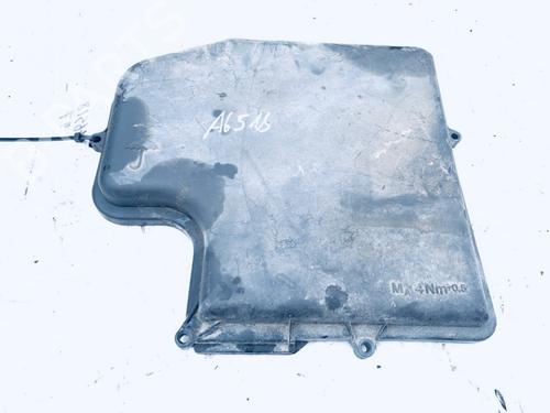 fuse-box-audi-a4-b5-8d2-1994-1995-1996-1997-1998-1999-2000-2001-33075737 main image