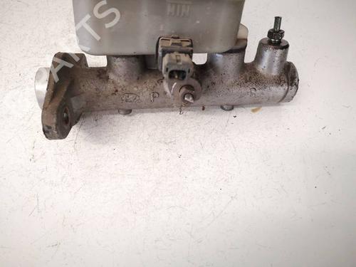 Used Brake master cylinder Brake master cylinder 38102731 38102731