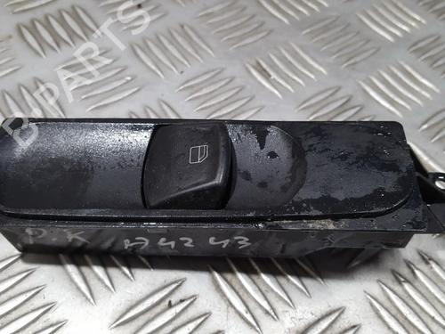 Used Switch Switch MERCEDES-BENZ VITO Bus (W639) 115 CDI (639.701, 639.703, 639.705) (150 hp) 33501046 33501046