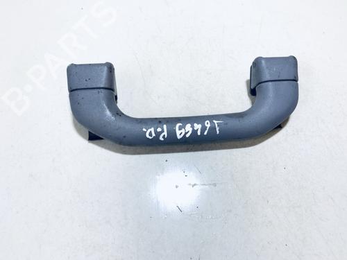 interior-roof-handle-audi-a3-8l1-1996-1997-1998-1999-2000-2001-2002-2003-2004-2005-2006-35597204 main image