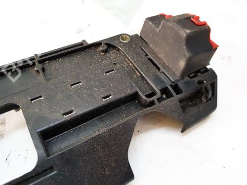 Fuse box FORD TRANSIT Van (FA_ _) 2.2 TDCi | BP33492393E1 - Image 3