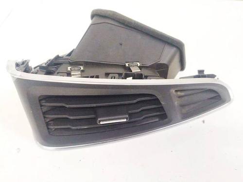 Used Air vent FORD FOCUS III 1.6 TDCi (115 hp) 32596894