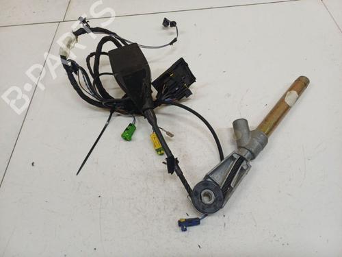 Used Seat buckle Seat buckle RENAULT ESPACE IV (JK0/1_) 2.2 dCi (JK0H) (150 hp) 40165546 40165546