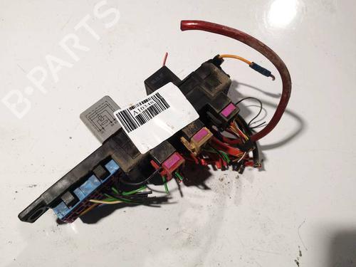 Fuse box AUDI A4 B5 (8D2) 1.8 | BP32579575E1 - Image 2
