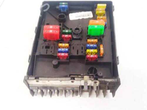 Used Fuse box Fuse box VW GOLF V (1K1) 1.4 TSI (122 hp) 32590075 32590075