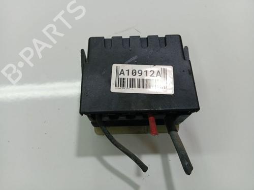 fuse-box-citroen-ds3-convertible-2013-2014-2015-32550567 main image