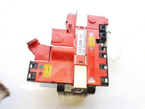 Used Fuse box Fuse box AUDI A4 B8 (8K2) 2.0 TDI (143 hp) 36102410 36102410