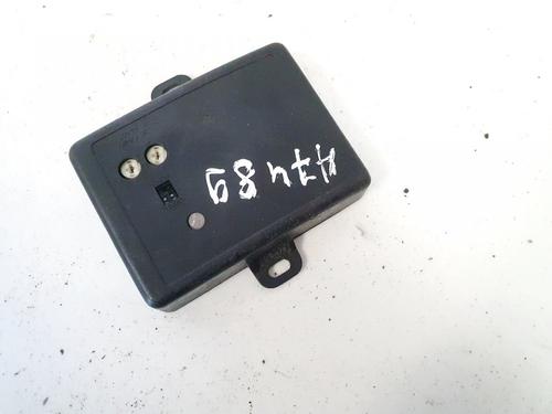 elektronisk-modul-vw-passat-b5-variant-3b5-1997-1998-1999-2000-2001-32888153 main image