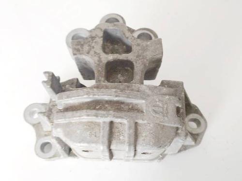 Used Engine mount Engine mount DAELIM DAYSTAR Daystar 125 FI (13 hp) 33861821 33861821