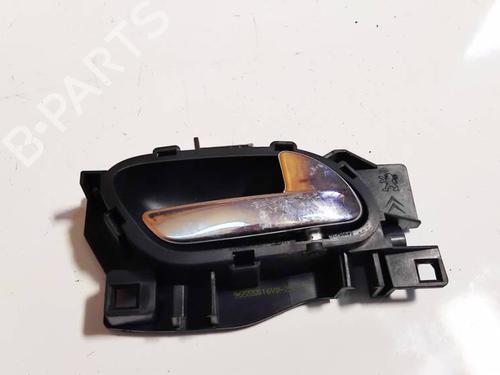 Used Rear right interior door handle Rear right interior door handle 35041929 35041929