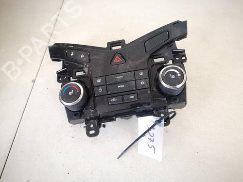Used Climate control Climate control CHEVROLET CRUZE (J300) 2.0 CDI (150 hp) 35277200 35277200