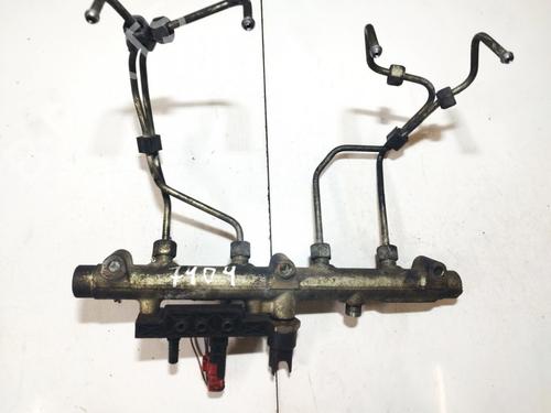 Used Injection rail Injection rail 35488738 35488738