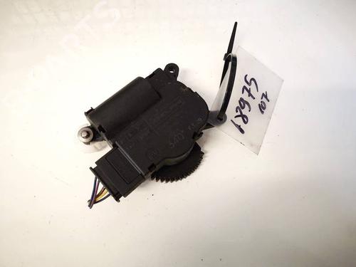 electronic-module-opel-astra-h-a04-2004-2005-2006-2007-2008-2009-2010-2011-2012-2013-2014-32939439 main image