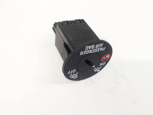 switch-opel-insignia-a-g09-2008-2009-2010-2011-2012-2013-2014-2015-2016-2017-32606902 main image