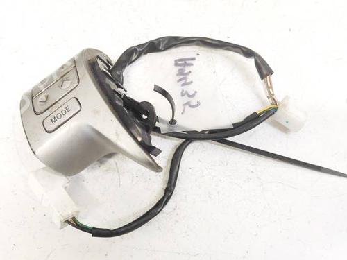 Used Steering wheel controls Steering wheel controls 35238987 35238987
