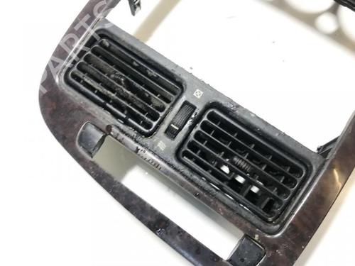 Used Air vent Air vent TOYOTA AVENSIS (_T22_) 2.0 D-4D (CDT220_, CDT220R) (110 hp) 33508768 33508768