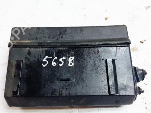 Used Fuse box Fuse box OPEL TIGRA (S93) 1.6 16V (F07) (106 hp) 33102726 33102726