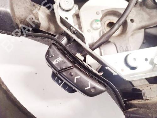 Used Steering wheel controls Steering wheel controls TOYOTA YARIS (_P1_) 1.4 D-4D (NLP10_, NLP10R) (75 hp) 39484333 39484333