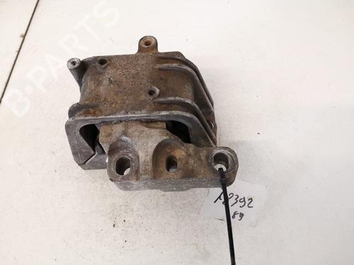 Used Engine mount Engine mount VW PASSAT B6 (3C2) 2.0 TDI (140 hp) 32916278 32916278