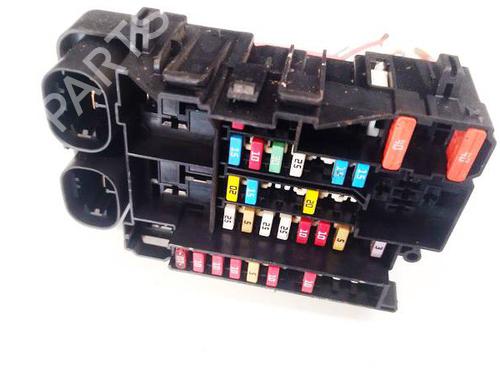 Used Fuse box Fuse box RENAULT MEGANE III Hatchback (BZ0/1_, B3_) 1.5 dCi (BZ09, BZ0D, BZ1W, BZ29, BZ14) (110 hp) 32612202 32612202