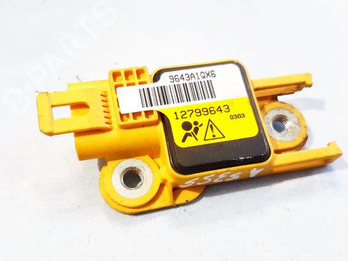 Used Electronic module Electronic module SAAB 9-3 (YS3F, E79, D79, D75) 2.2 TiD (125 hp) 33099966 33099966