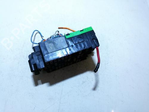 Used Fuse box Fuse box CITROËN XSARA PICASSO (N68) 2.0 HDi (90 hp) 33515482 33515482