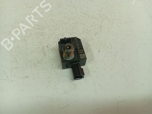 Electronic sensor CHEVROLET CRUZE Hatchback (J305) 2.0 CDI | BP40029293M84 - Image 2
