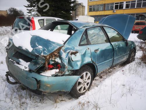 Fuse box AUDI A4 B5 (8D2) 1.9 TDI | BP32590213E1