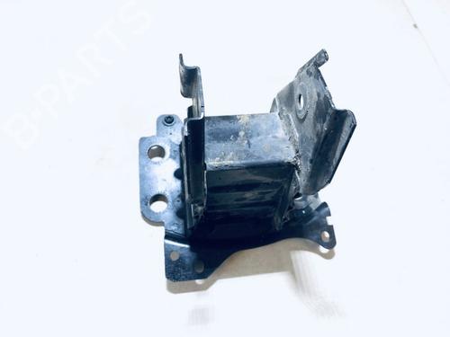 Used Front bumper bracket Front bumper bracket 35639852 35639852