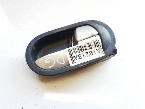Used Rear right interior door handle Rear right interior door handle 34987015 34987015