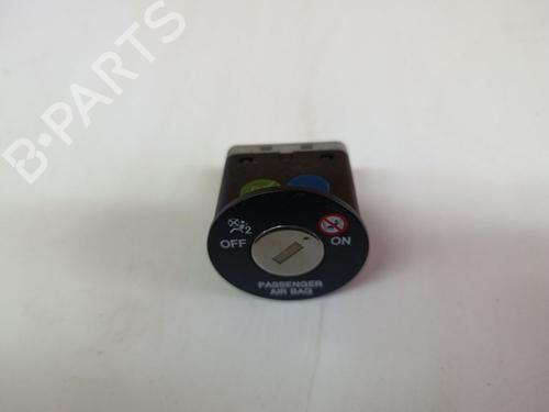 Switch KIA SPORTAGE III (SL) 1.6 GDI | BP38580319I30 - Image 2