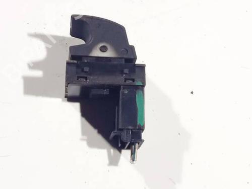 Used Switch VW PASSAT B6 (3C2) 2.0 TDI (170 hp) 32581290