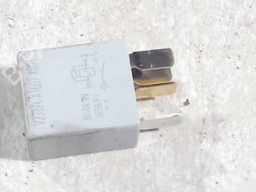 Used Electronic sensor Electronic sensor TOYOTA COROLLA Verso (ZER_, ZZE12_, R1_) 2.2 D-4D (AUR10_, AUR10R) (136 hp) 32584742 32584742