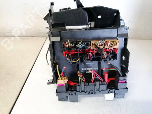 Used Fuse box SKODA OCTAVIA II (1Z3) 1.9 TDI (105 hp) 32959522