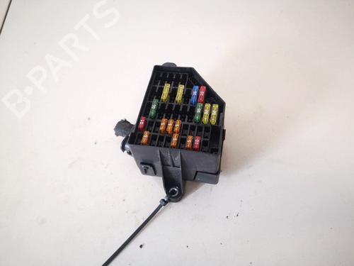 Used Fuse box VW PASSAT B6 (3C2) 2.0 TDI (140 hp) 32903872