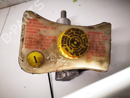 Used Brake fluid reservoir Brake fluid reservoir 34849167 34849167